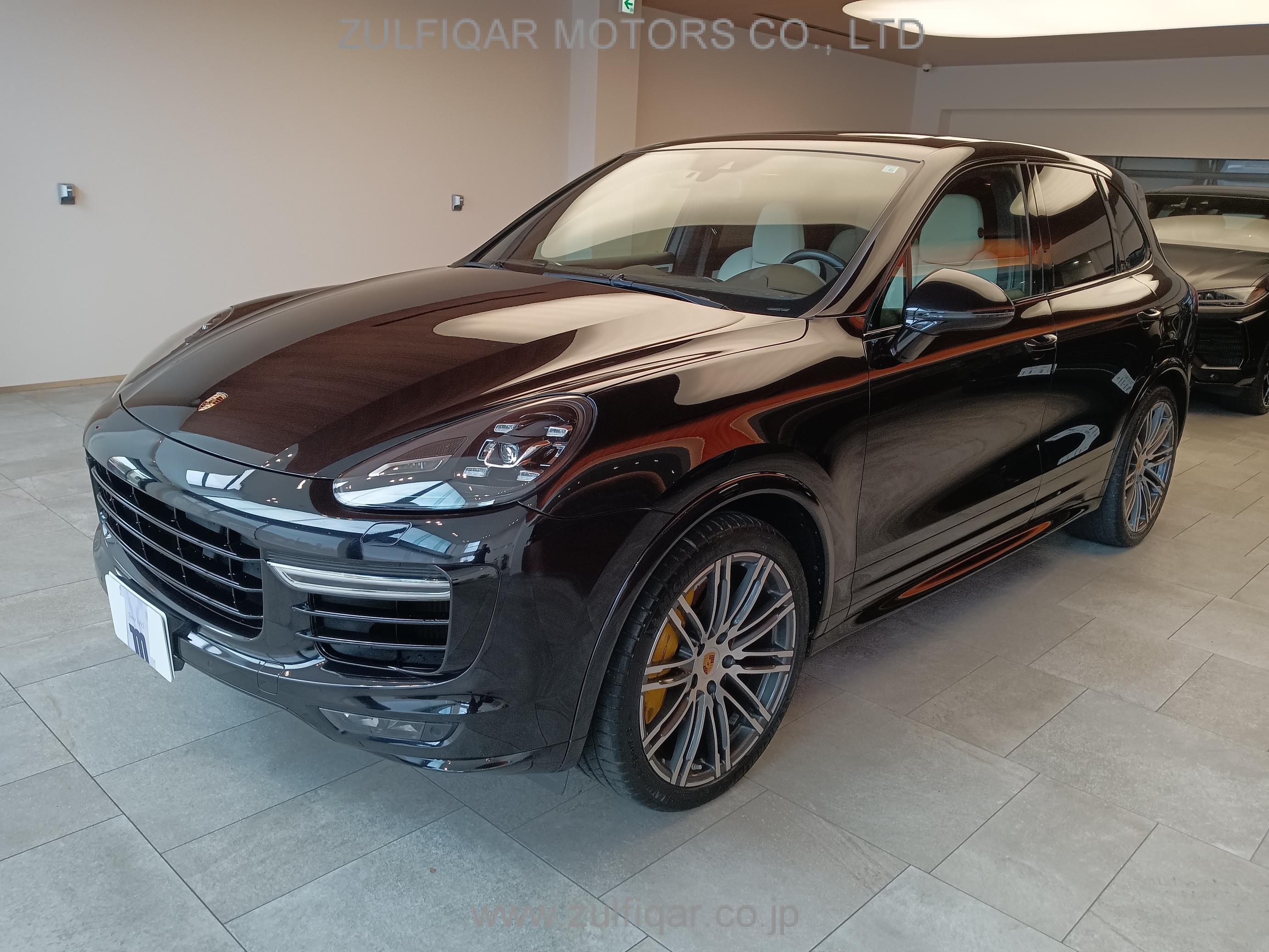 PORSCHE CAYENNE 2016 Image 1