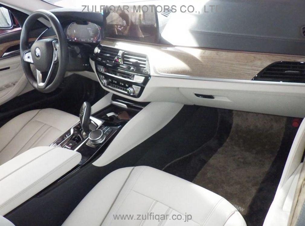 BMW 5 SERIES 2021 Image 3