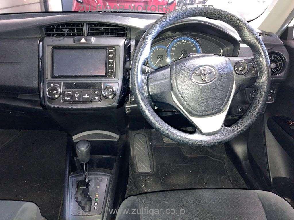 TOYOTA COROLLA AXIO 2019 Image 6