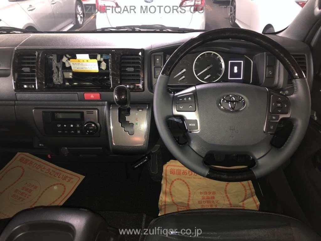 TOYOTA HIACE 2024 Image 6