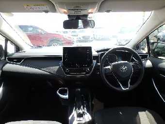 TOYOTA COROLLA TOURING 2021 Image 12