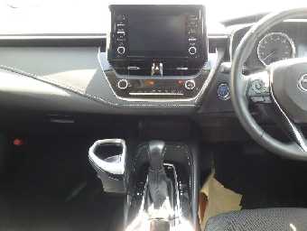 TOYOTA COROLLA TOURING 2021 Image 10