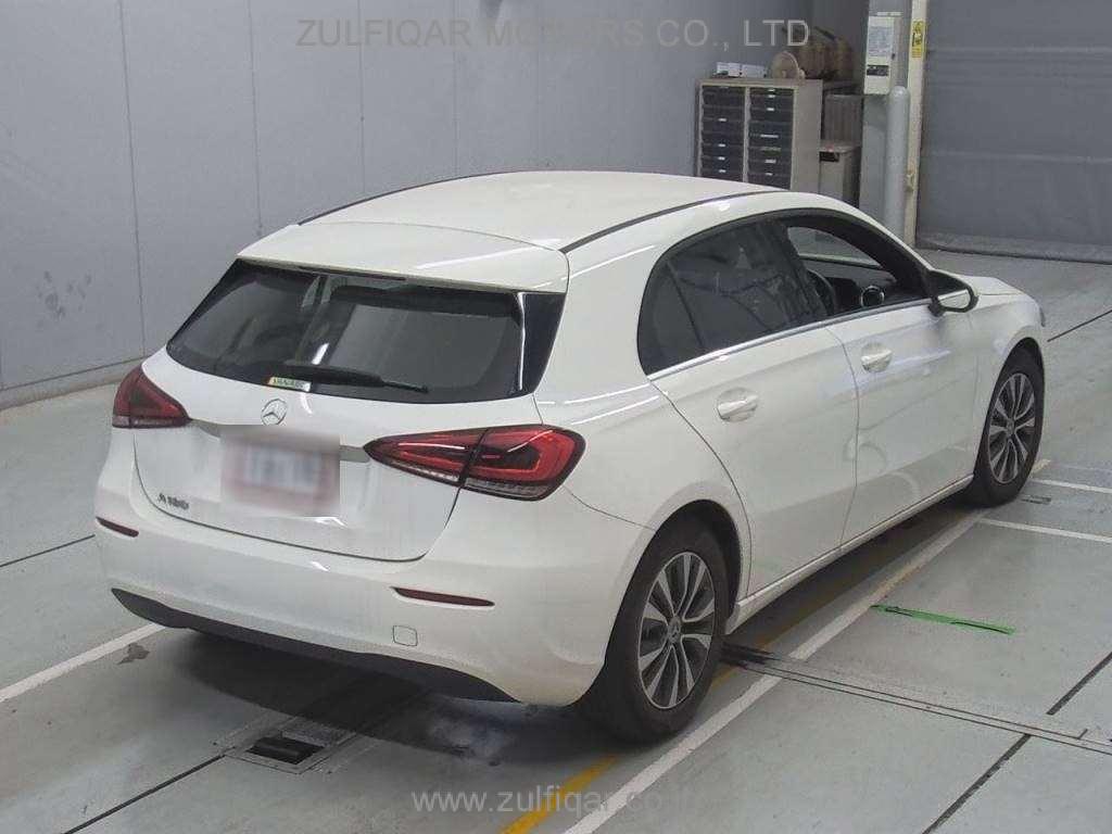 MERCEDES BENZ A CLASS 2021 Image 2