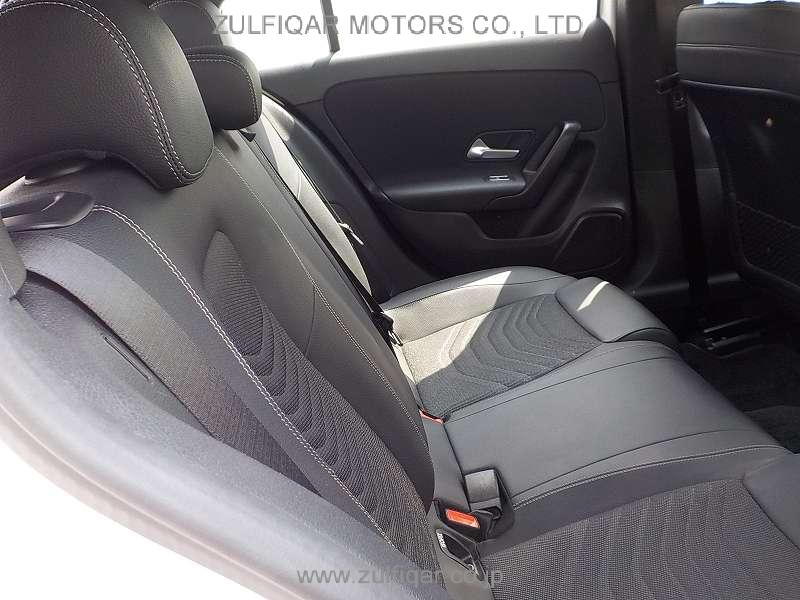 MERCEDES BENZ A CLASS 2021 Image 23