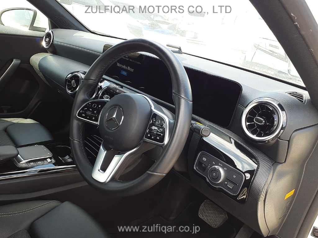 MERCEDES BENZ A CLASS 2021 Image 7