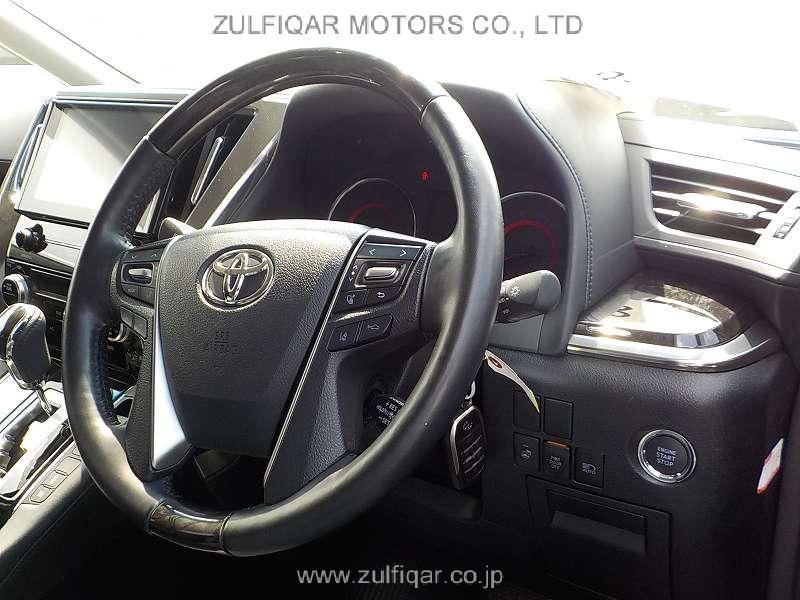 TOYOTA ALPHARD 2021 Image 12