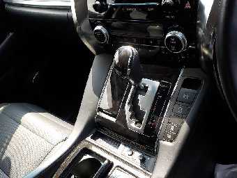 TOYOTA ALPHARD 2021 Image 13