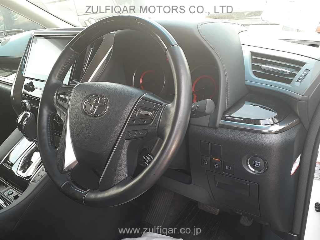 TOYOTA ALPHARD 2021 Image 7