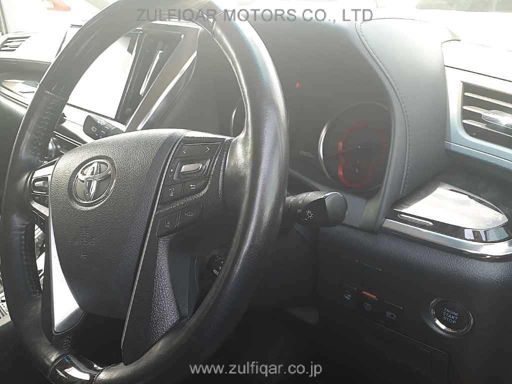 TOYOTA ALPHARD 2020 Image 7