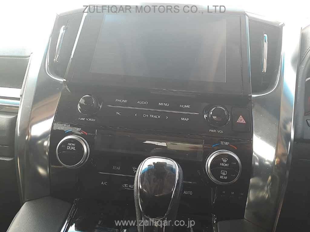 TOYOTA ALPHARD 2020 Image 10