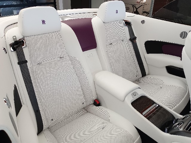 ROLLS ROYCE DAWN 2019 Image 58