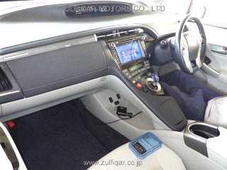 TOYOTA PRIUS PHV 2015 Image 3