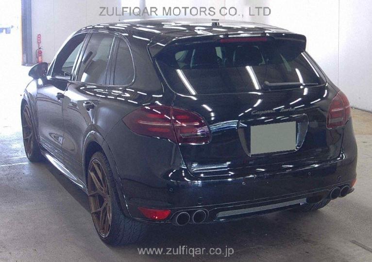 PORSCHE CAYENNE 2012 Image 2