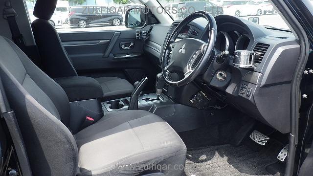 MITSUBISHI PAJERO 2010 Image 20