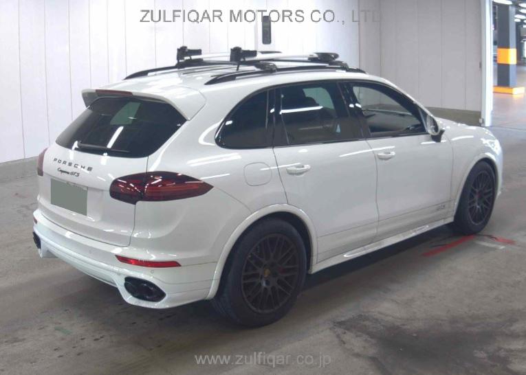 PORSCHE CAYENNE 2015 Image 2