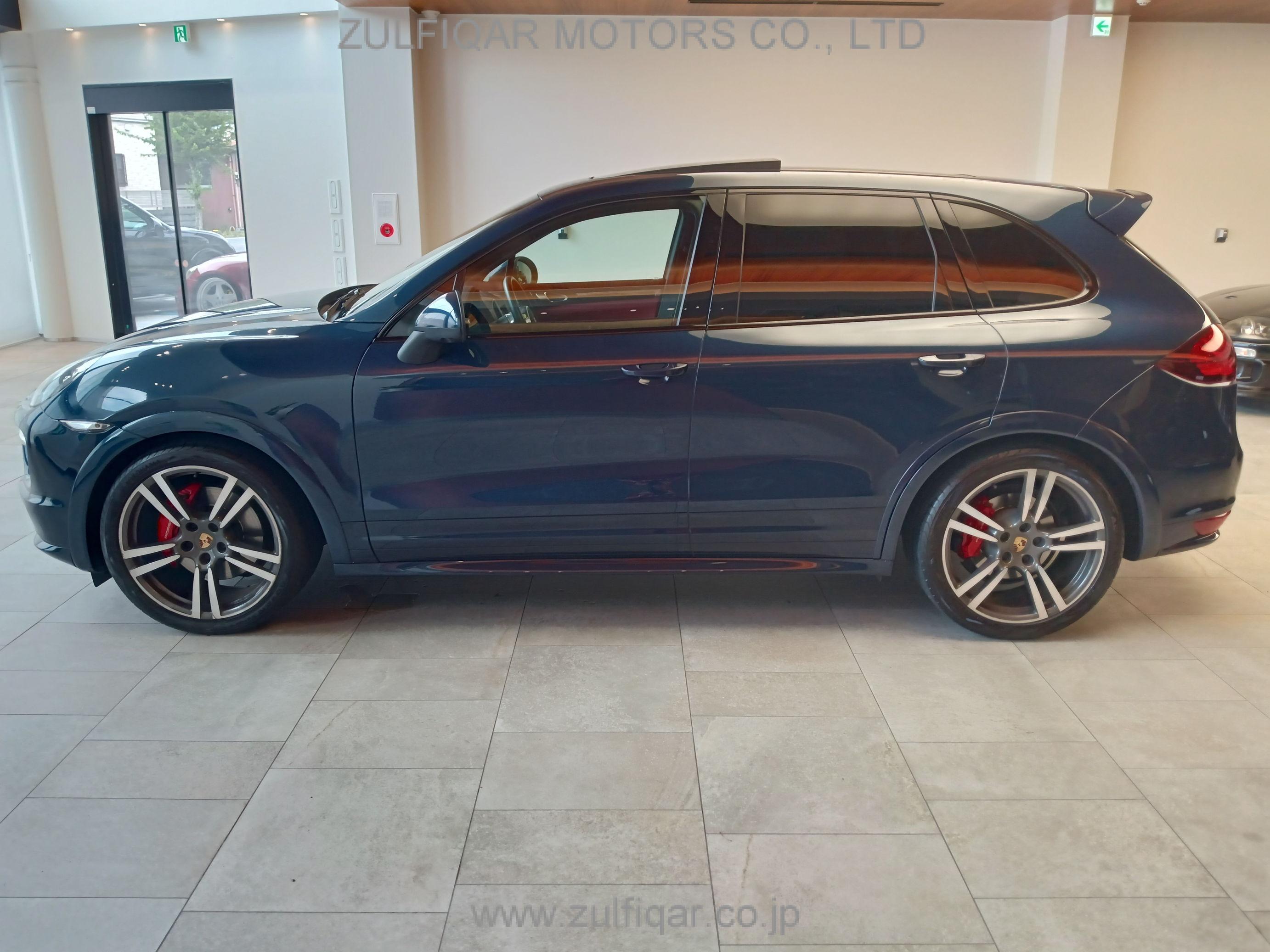 PORSCHE CAYENNE 2014 Image 19