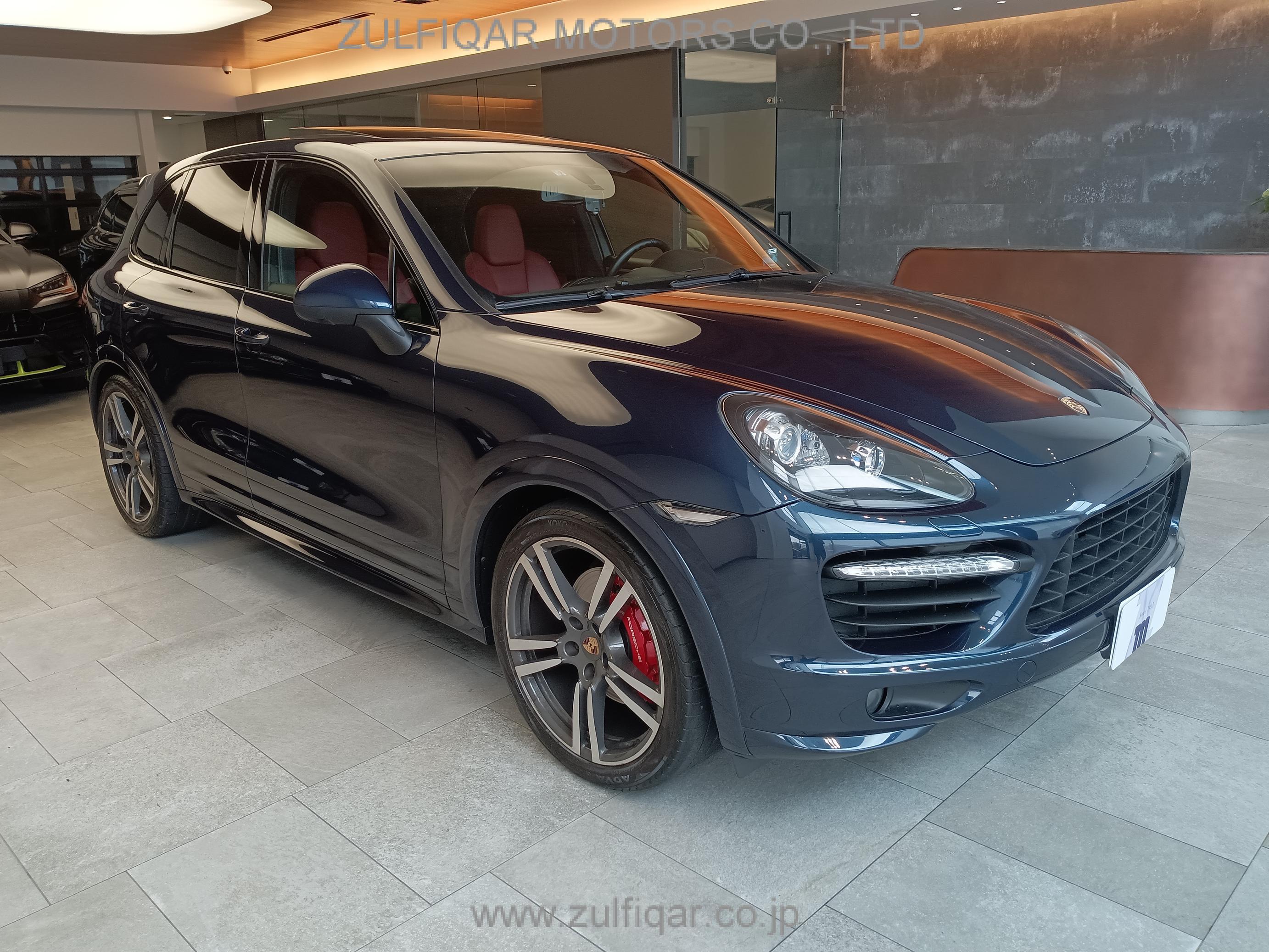 PORSCHE CAYENNE 2014 Image 4