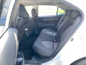 TOYOTA CAMRY 2020 Image 42