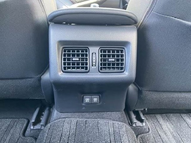 TOYOTA CAMRY 2020 Image 49