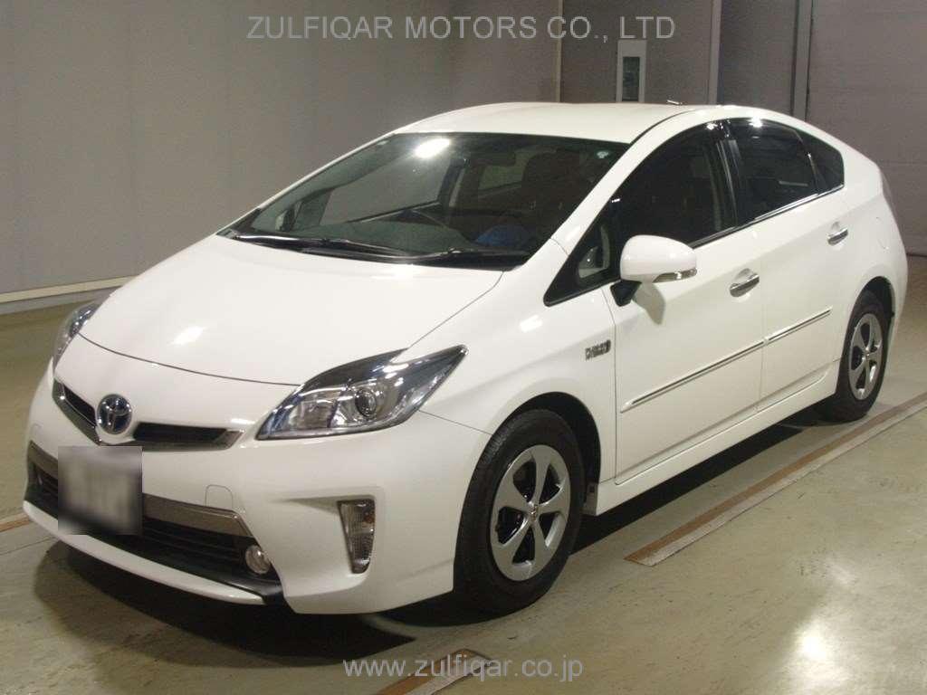 TOYOTA PRIUS PHV 2013 Image 1