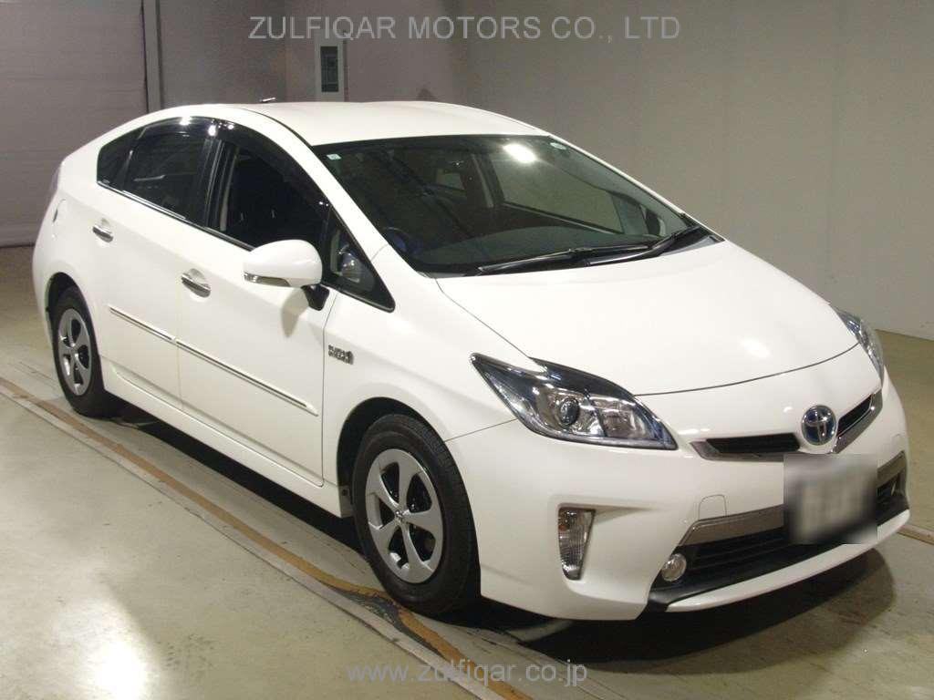 TOYOTA PRIUS PHV 2013 Image 3