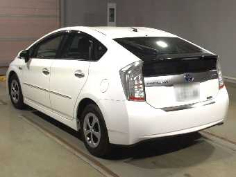 TOYOTA PRIUS PHV 2013 Image 4