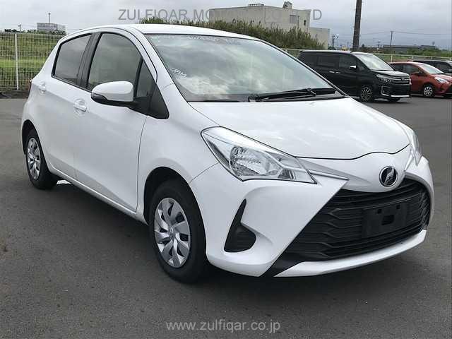 TOYOTA VITZ 2019 Image 12