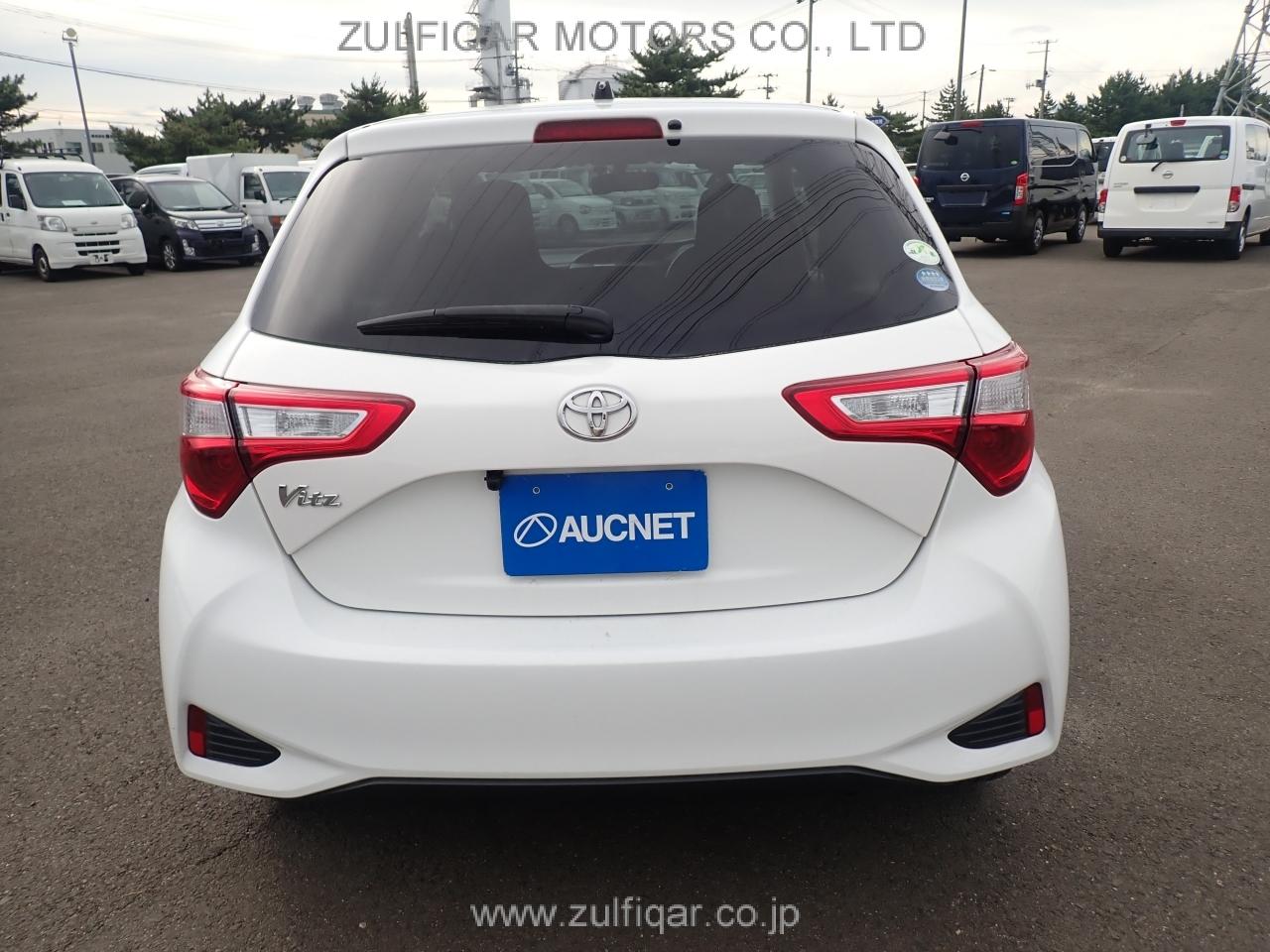 TOYOTA VITZ 2019 Image 6