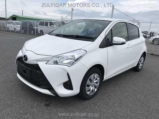 TOYOTA VITZ 2019 Image 12