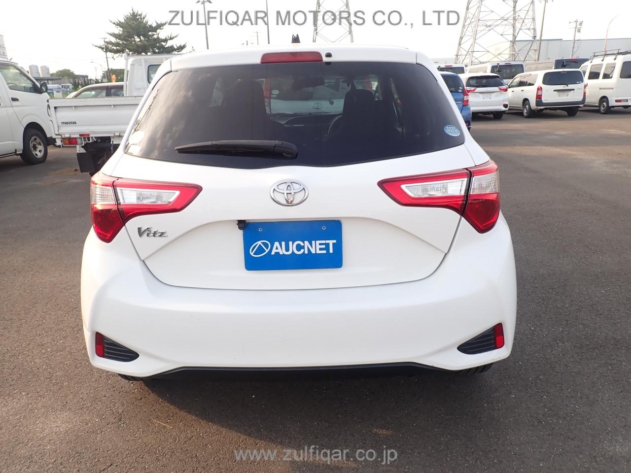 TOYOTA VITZ 2019 Image 6