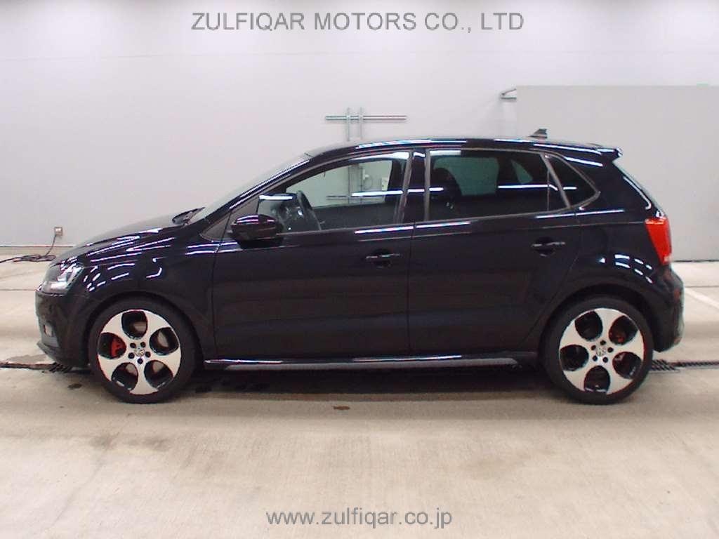 VOLKSWAGEN POLO 2014 Image 4