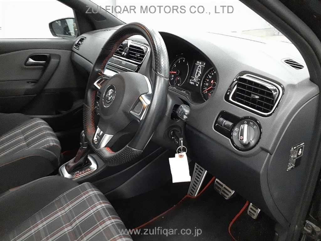 VOLKSWAGEN POLO 2014 Image 7