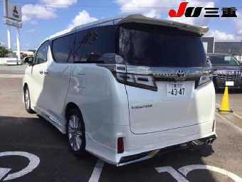 TOYOTA VELLFIRE 2020 Image 2