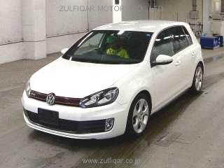 VOLKSWAGEN GOLF 2011 Image 4