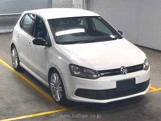 VOLKSWAGEN POLO 2013 Image 1