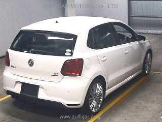 VOLKSWAGEN POLO 2013 Image 5