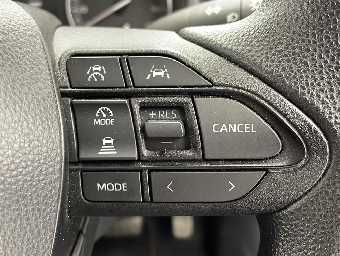 TOYOTA NOAH 2022 Image 16