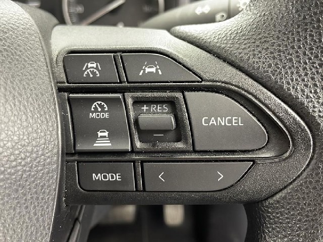 TOYOTA NOAH 2022 Image 22