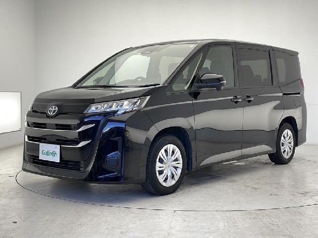 TOYOTA NOAH 2022 Image 38