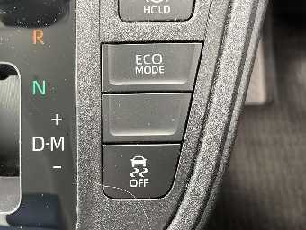 TOYOTA NOAH 2022 Image 6