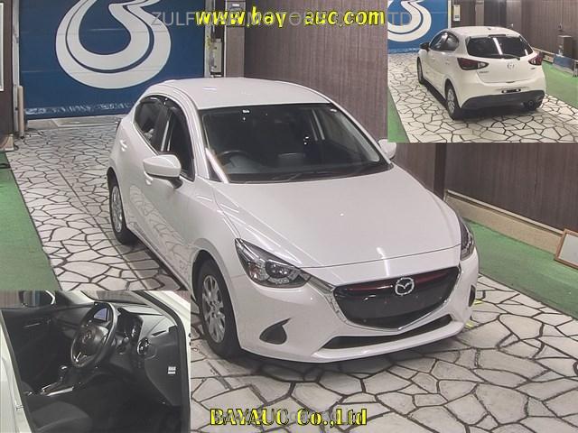 MAZDA DEMIO 2015 Image 6