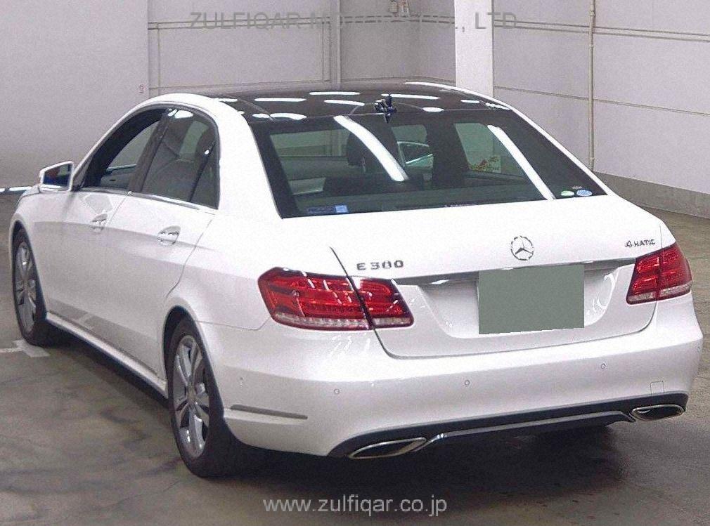 MERCEDES BENZ E CLASS 2013 Image 2