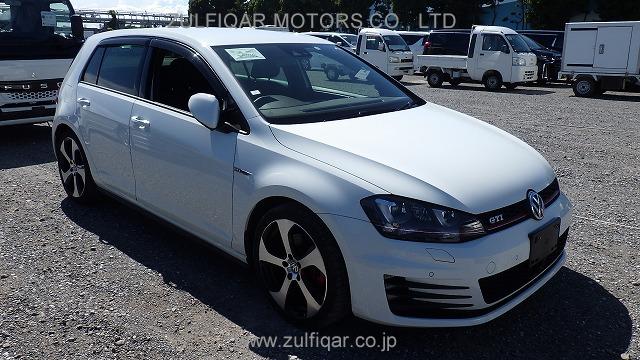 VOLKSWAGEN GOLF GTI 2014 Image 7