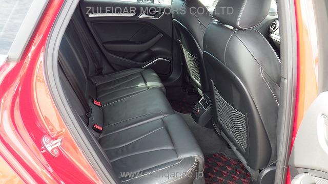 AUDI S3 2013 Image 21