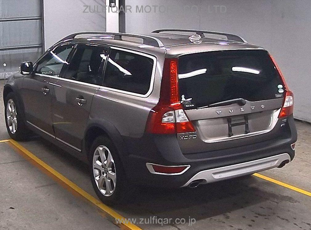 VOLVO XC70 2011 Image 2