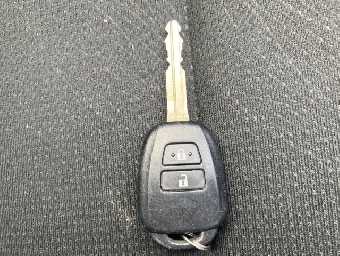 TOYOTA COROLLA AXIO 2019 Image 11