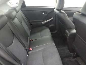 TOYOTA PRIUS PHV 2014 Image 8