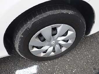 TOYOTA VITZ 2019 Image 13