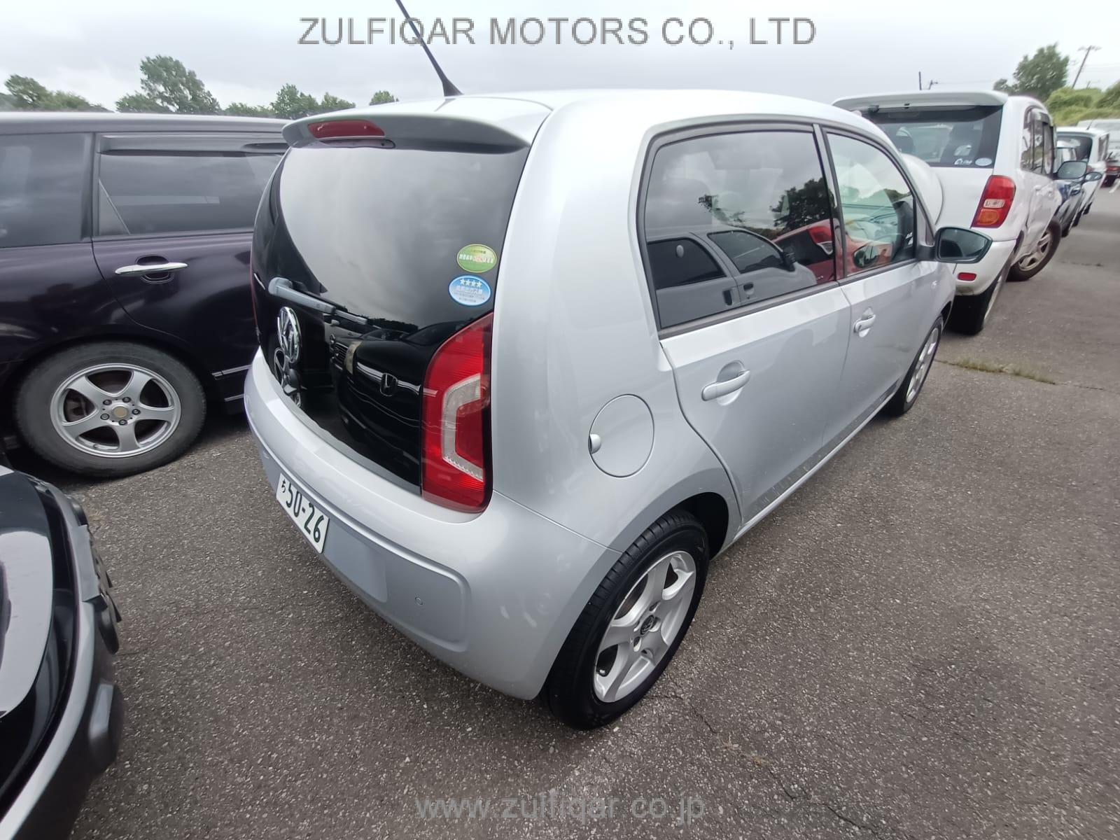 VOLKSWAGEN UP! 2014 Image 2