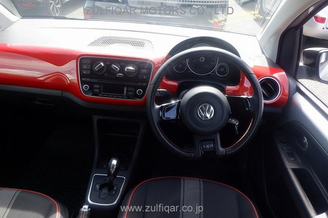 VOLKSWAGEN UP! 2014 Image 38